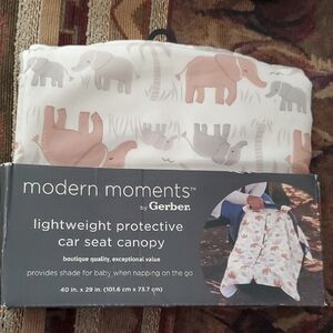Gerber Infant Carseat canopy in gray and white Elephants